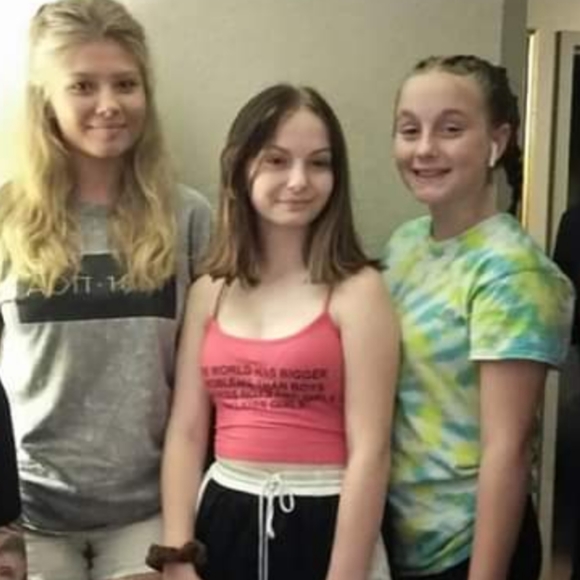 Meet your Posher, Jess - Picture 7 of 8